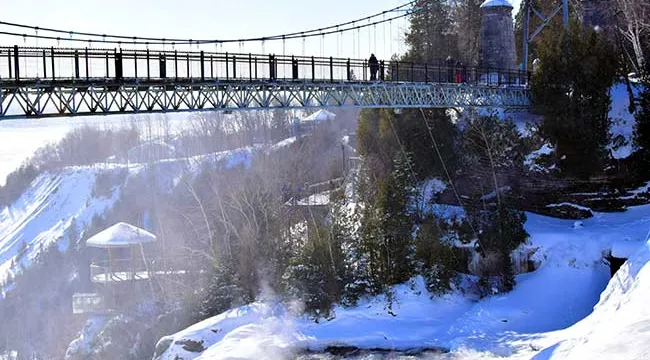 Montmorency waterfall suspension bridge
