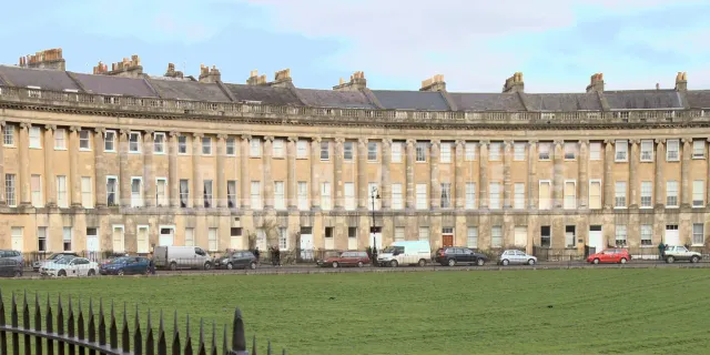 Royal Crescent building in Bath, UK