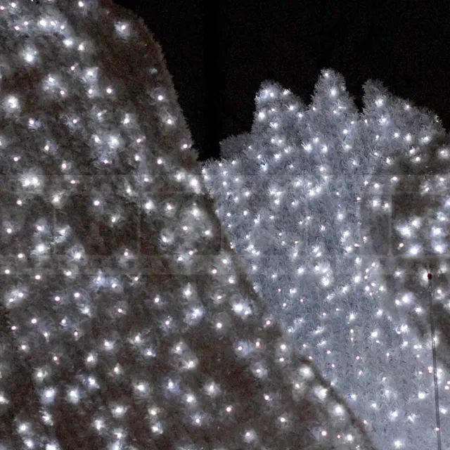 Romantic White Swan scuplture in Bruges