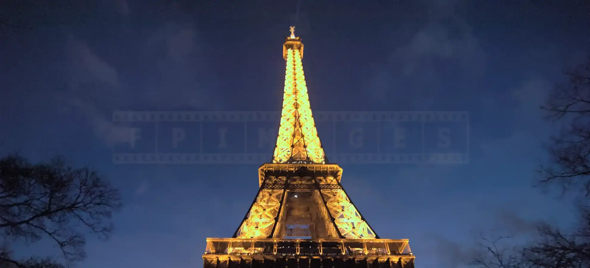 beautiful eifel tower with lights at dusk