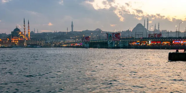 Galata Bridge in Istanbul has many restautants on the lower level