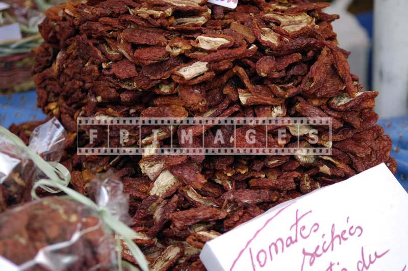 Sun-dried tomato - tomates seches