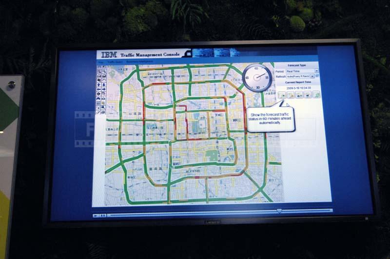 electronic map of city traffic