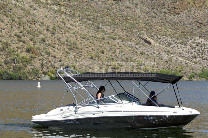 Speed Boat in the Salt River Reservoir