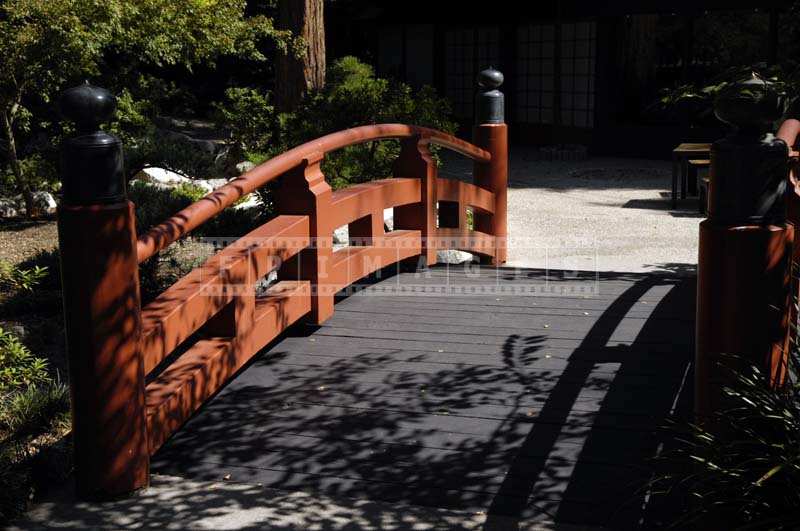 Picture of Red Japanese Bridge