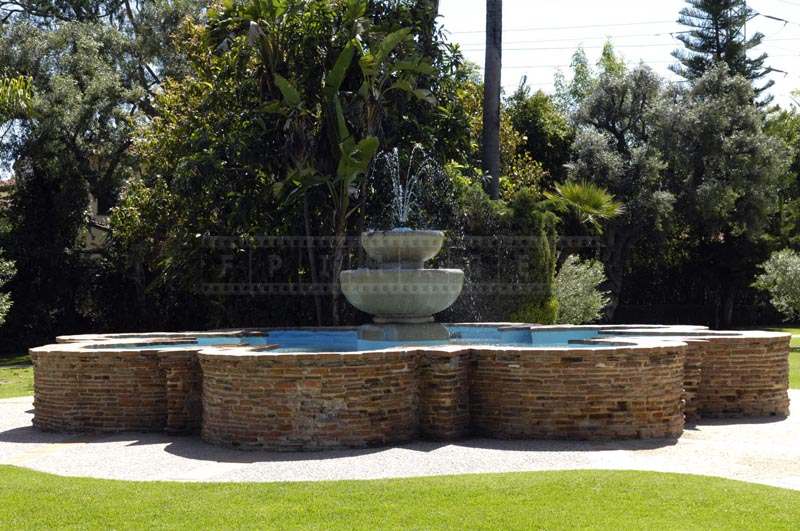 Water Flowing from the Flower shaped Fountain, East Garden