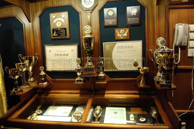 Museum, cups and awards won by the barque