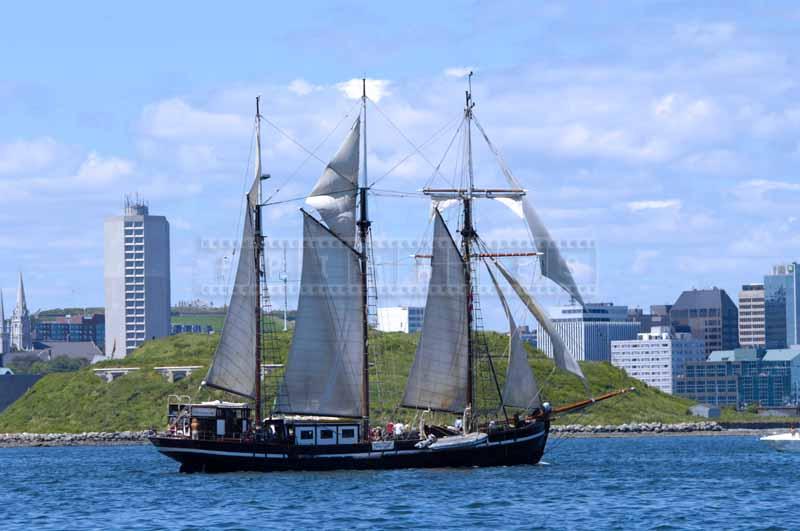 Schooner Bel Espoir sailing near Georges Island