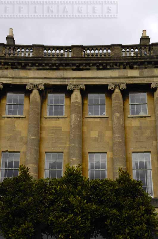 Columns and windows of the Royal Crescent