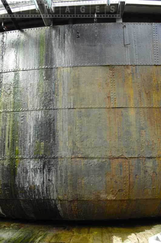 Caisson steel door at the graving dock