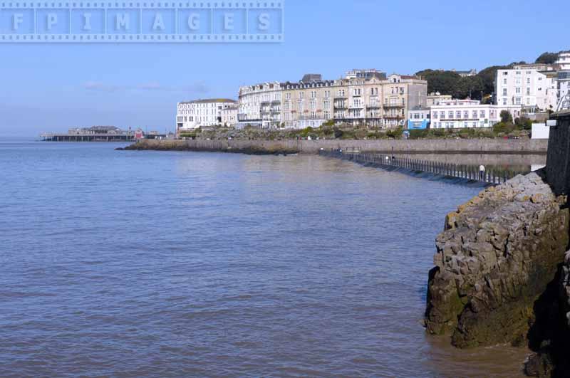 Seafront hotels near Marine Lake