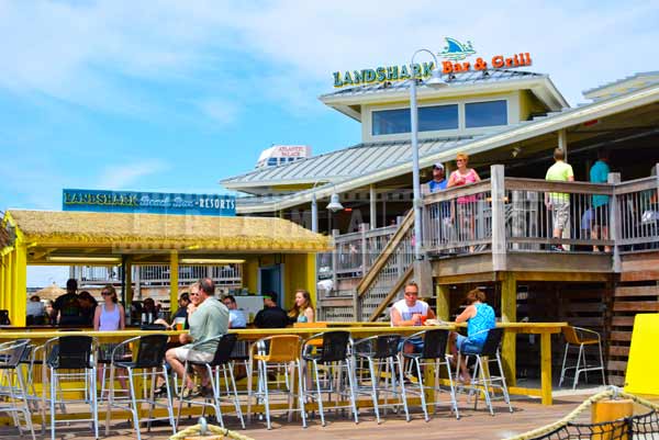 Lunchtime at Landshark Bar and Grill