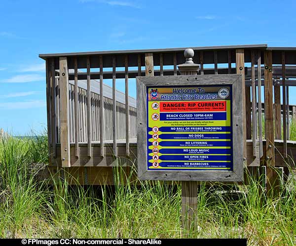 Atlantic City Beach access deck accross the sand dunes