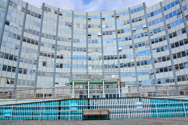 Forsaken hotel in atlantic city