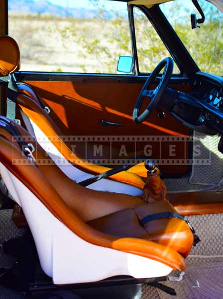 BMW 2002 old cars interior details images