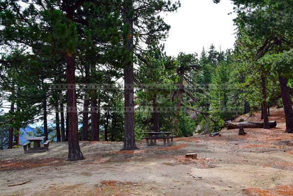 angeles crest highway picnic area