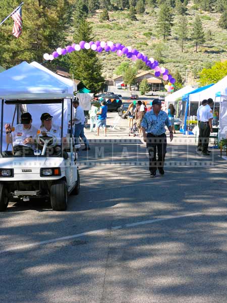 Wrightwood cityscapes - outdoor market