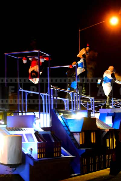 Parkour float displays great skills of the acrobats