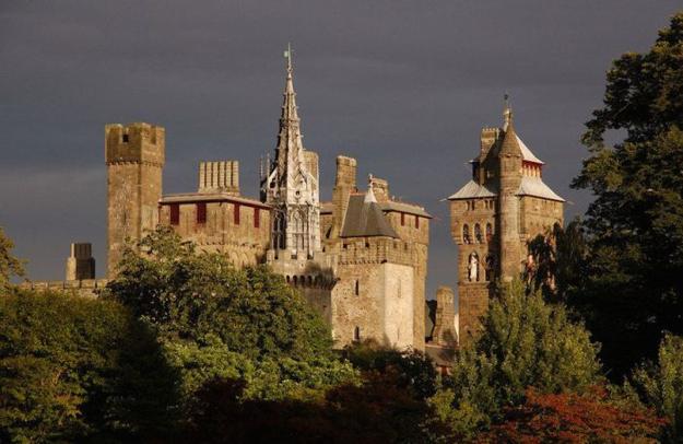 medieval castles in wales, travel images of historic places