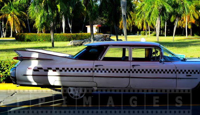 1959 Cadillac Eldorado tail fins side view