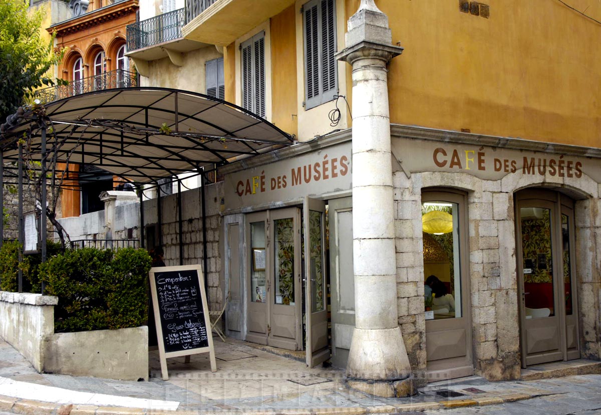 Coffee shop at the perfume museum