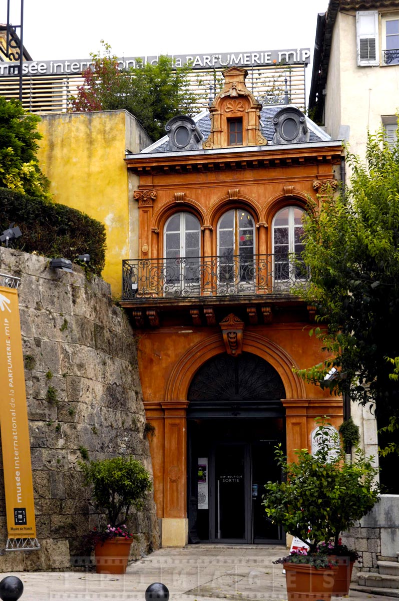 Visit beautiful Fragonard perfume museum for off the beaten path ...