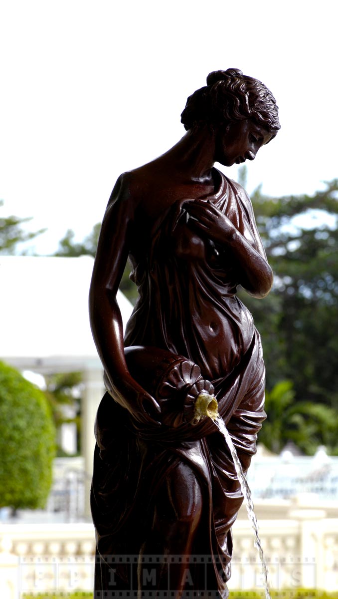 Elegant fountain at Riu Negril