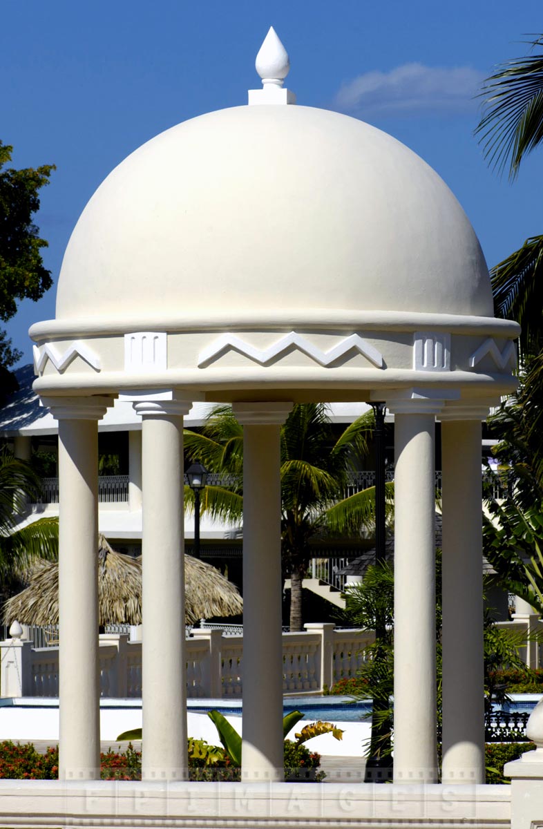 Riu Negril gazebo for special occasions