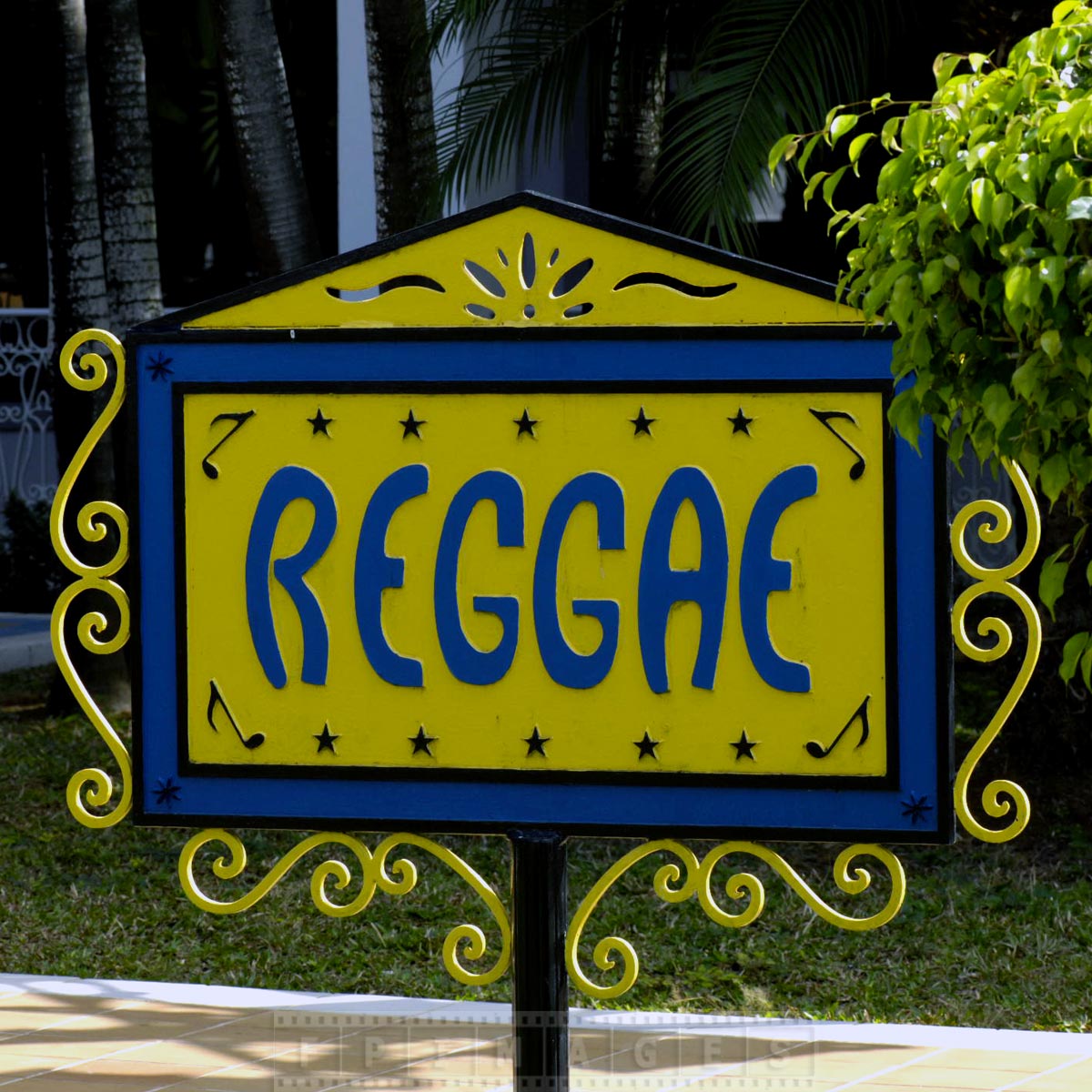 Reggae club at Riu Negril 