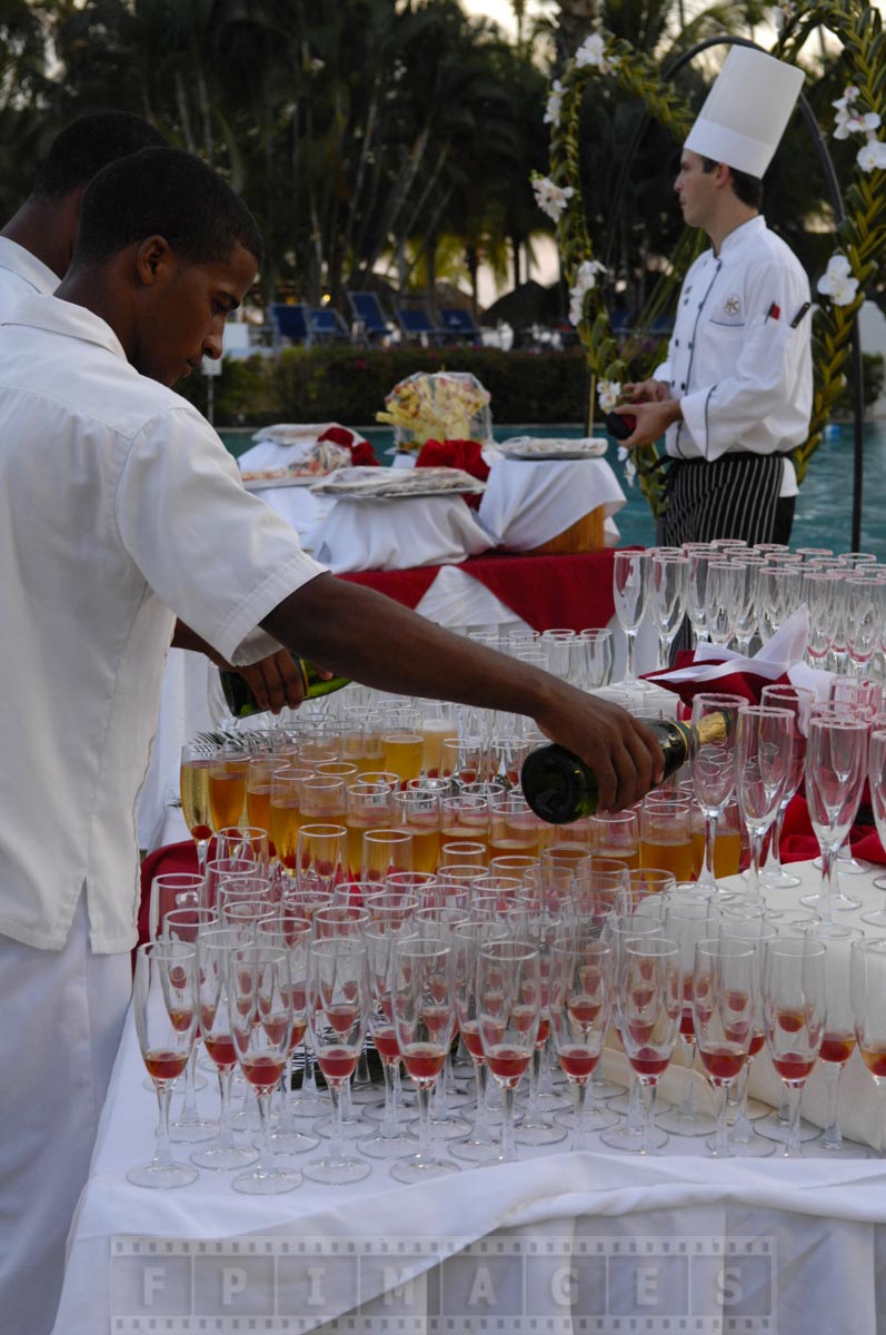 Outdoor Valentines tables setup