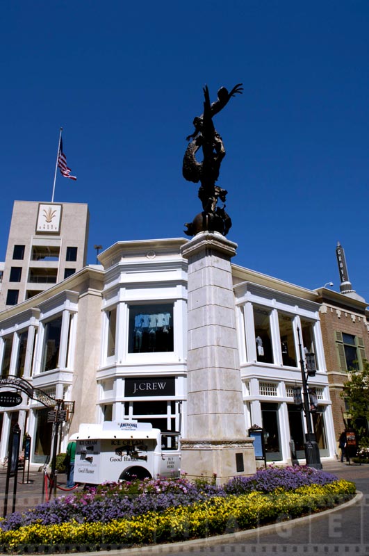 Monument dedicated to the spirit of Los angeles