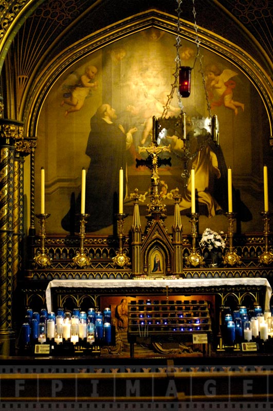 Private chapel inside the Basilica