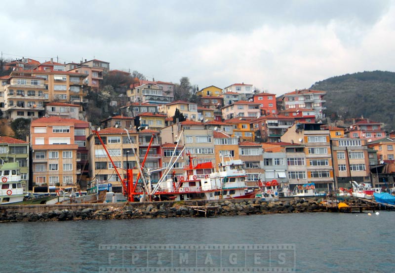 Residential development on the strait