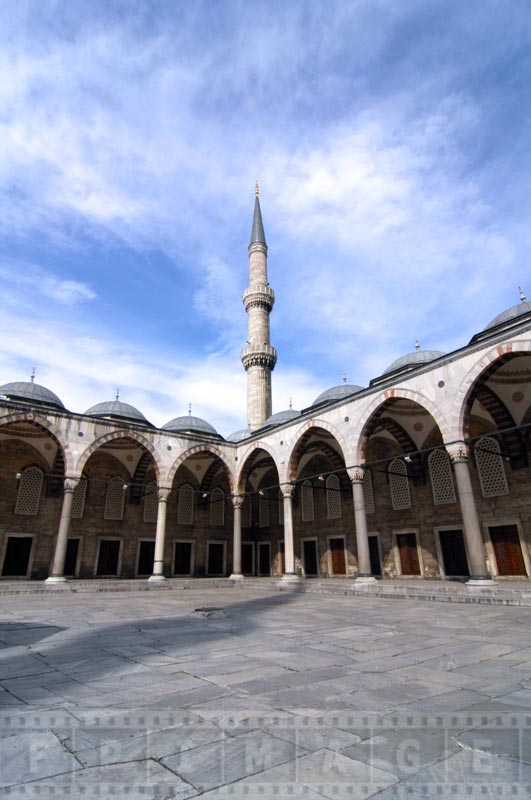 Blue Mosque interior yard columns and archways